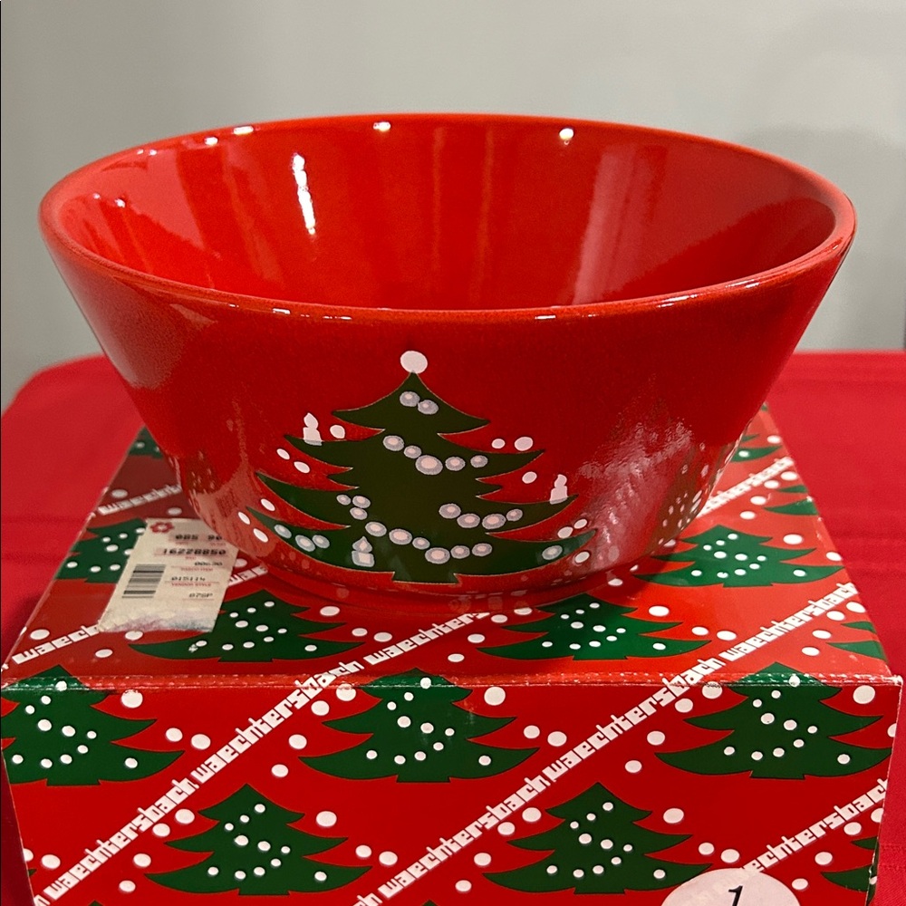 VTG Waechtersbach Christmas Tree Serving Bowl | 9" Red Vegetable Dish Germany